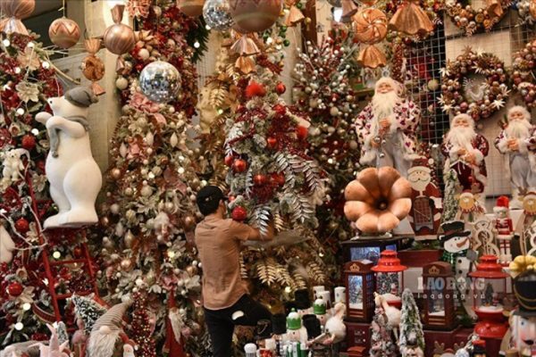 Các địa điểm bán đồ trang trí Noel giá rẻ